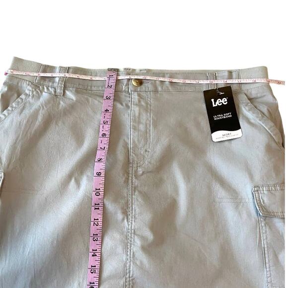 Cargo Skort Mid Rise by Lee Gray Women's Plus  18 M.      NWT - Picture 6 of 6